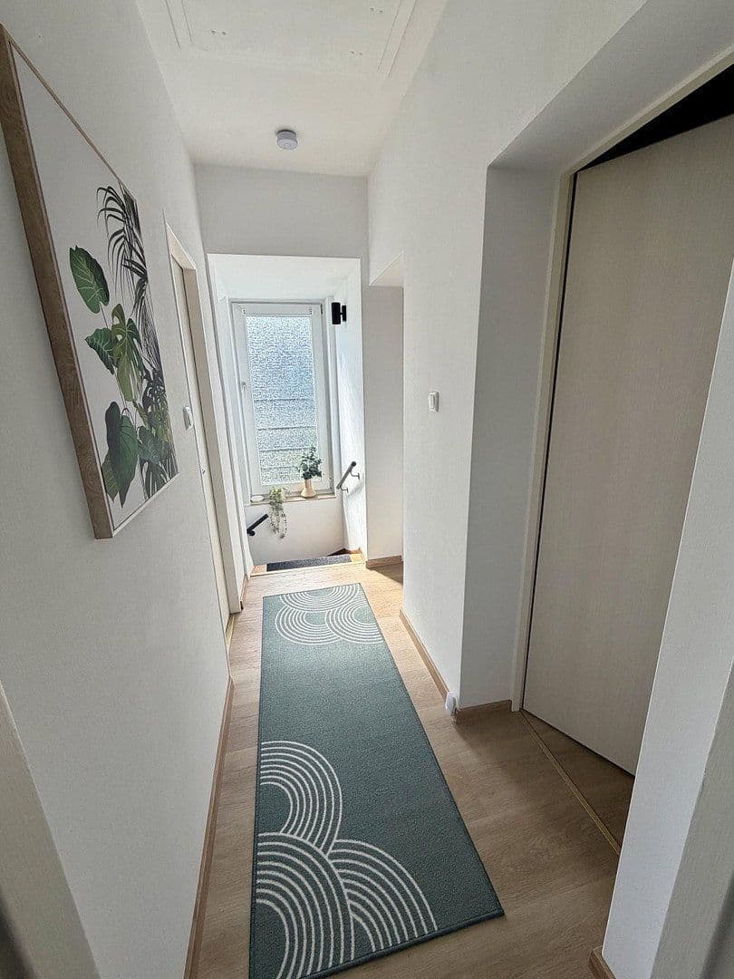 Predaj domu 84 m², pozemek 344 m², Oberursel (Taunus), Hesensko Predaj domu 84 m², pozemek 344 m², Oberursel (Taunus), Hesensko