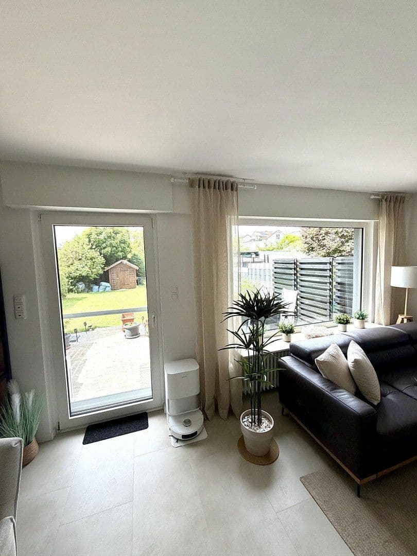 Predaj domu 84 m², pozemek 344 m², Oberursel (Taunus), Hesensko Predaj domu 84 m², pozemek 344 m², Oberursel (Taunus), Hesensko