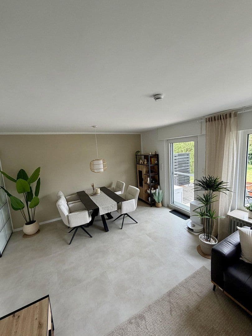 Predaj domu 84 m², pozemek 344 m², Oberursel (Taunus), Hesensko Predaj domu 84 m², pozemek 344 m², Oberursel (Taunus), Hesensko