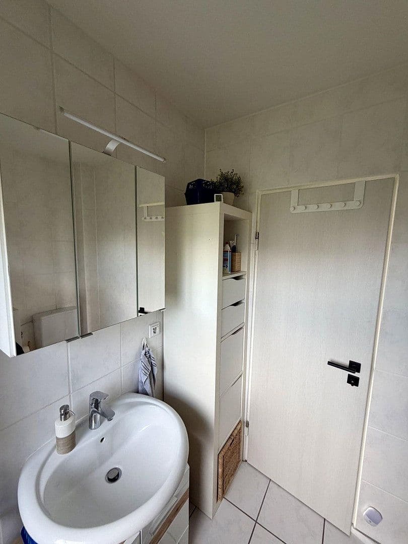 Predaj domu 84 m², pozemek 344 m², Oberursel (Taunus), Hesensko Predaj domu 84 m², pozemek 344 m², Oberursel (Taunus), Hesensko