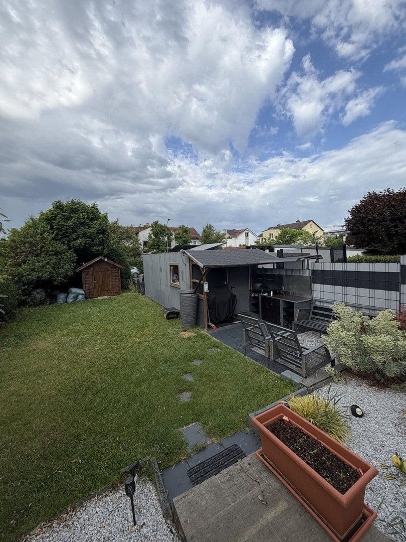Predaj domu 84 m², pozemek 344 m², Oberursel (Taunus), Hesensko Predaj domu 84 m², pozemek 344 m², Oberursel (Taunus), Hesensko