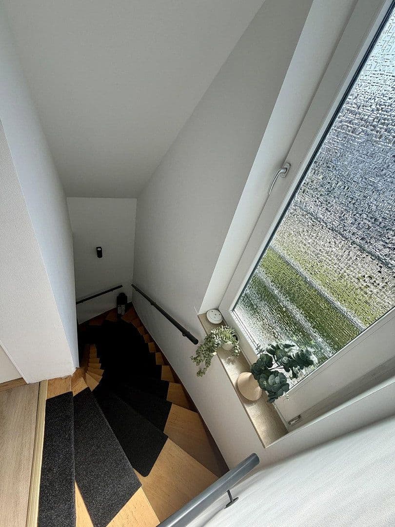 Predaj domu 84 m², pozemek 344 m², Oberursel (Taunus), Hesensko Predaj domu 84 m², pozemek 344 m², Oberursel (Taunus), Hesensko