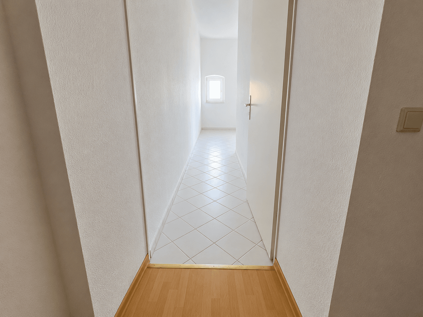 Prenájom bytu 2-izbový 58 m², Merseburger Str. 197, Halle (Saale), Sasko-Anhaltsko Prenájom bytu 2-izbový 58 m², Merseburger Str. 197, Halle (Saale), Sasko-Anhaltsko