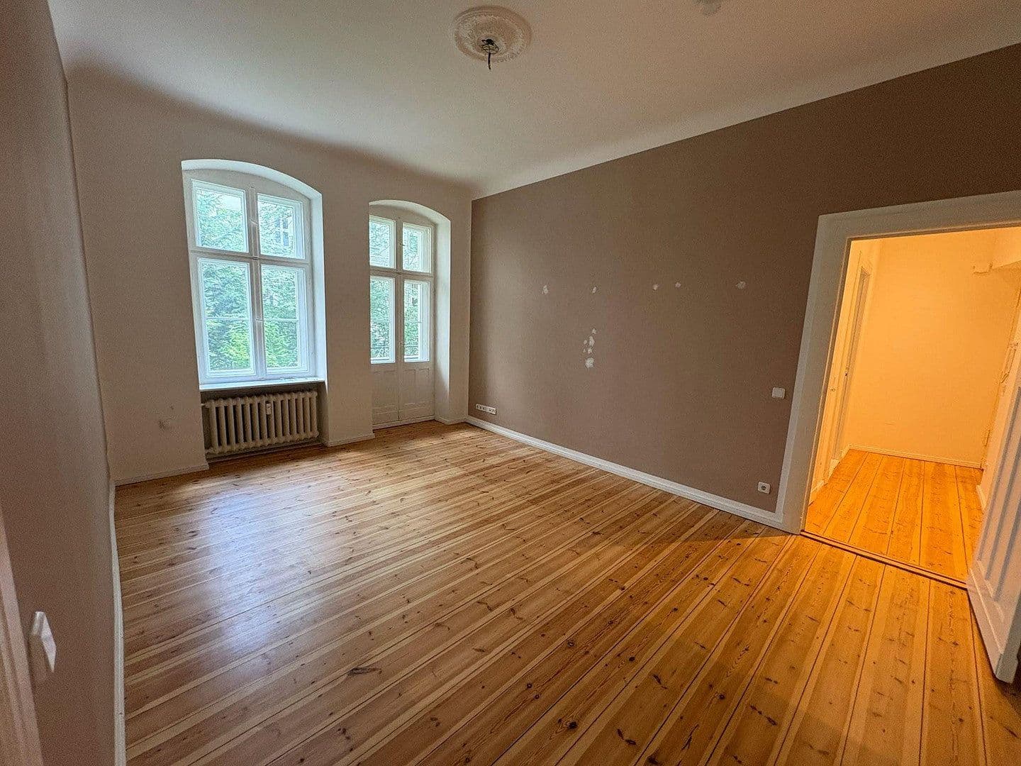 Prenájom bytu 2-izbový 63 m², Duisburgerstr. 15, Berlin, Berlín Prenájom bytu 2-izbový 63 m², Duisburgerstr. 15, Berlin, Berlín