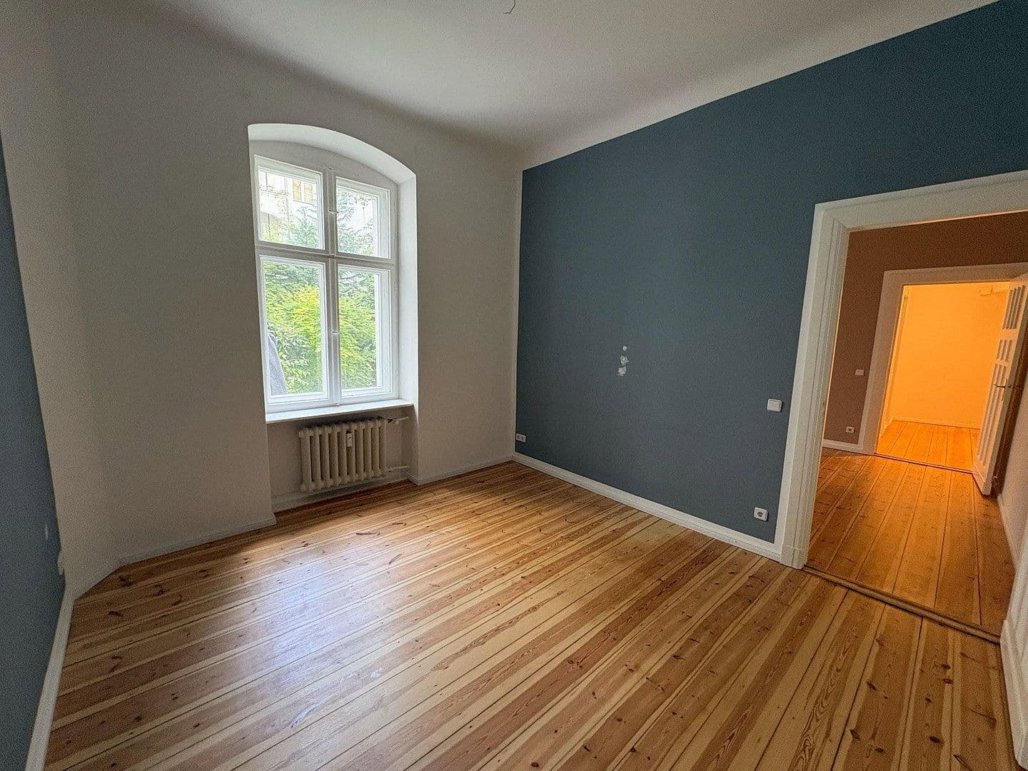 Prenájom bytu 2-izbový 63 m², Duisburgerstr. 15, Berlin, Berlín Prenájom bytu 2-izbový 63 m², Duisburgerstr. 15, Berlin, Berlín
