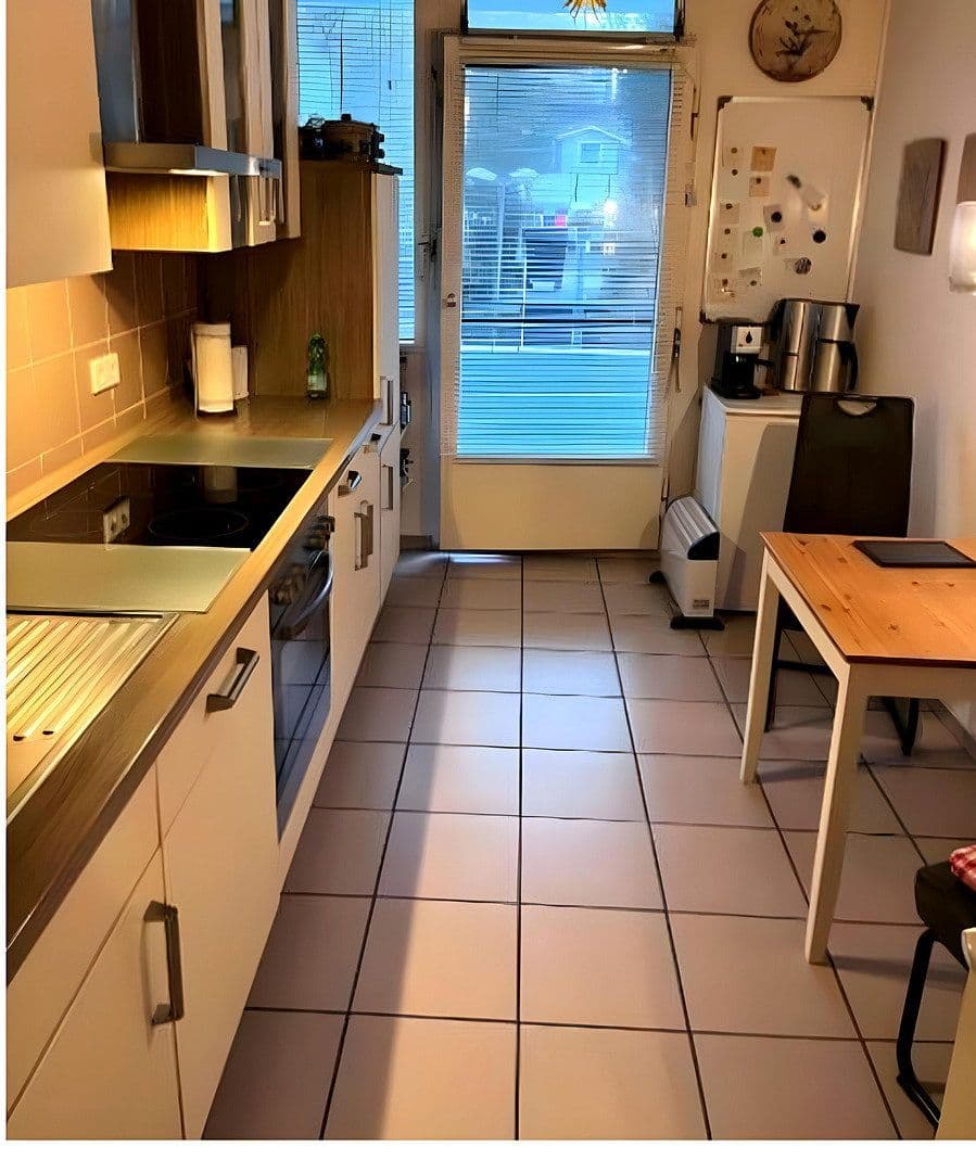 Prenájom bytu 3-izbový 88 m², Theodor-Heuss-Straße 50, Wuppertal, Severné Porýnie - Westfálsko Prenájom bytu 3-izbový 88 m², Theodor-Heuss-Straße 50, Wuppertal, Severné Porýnie - Westfálsko