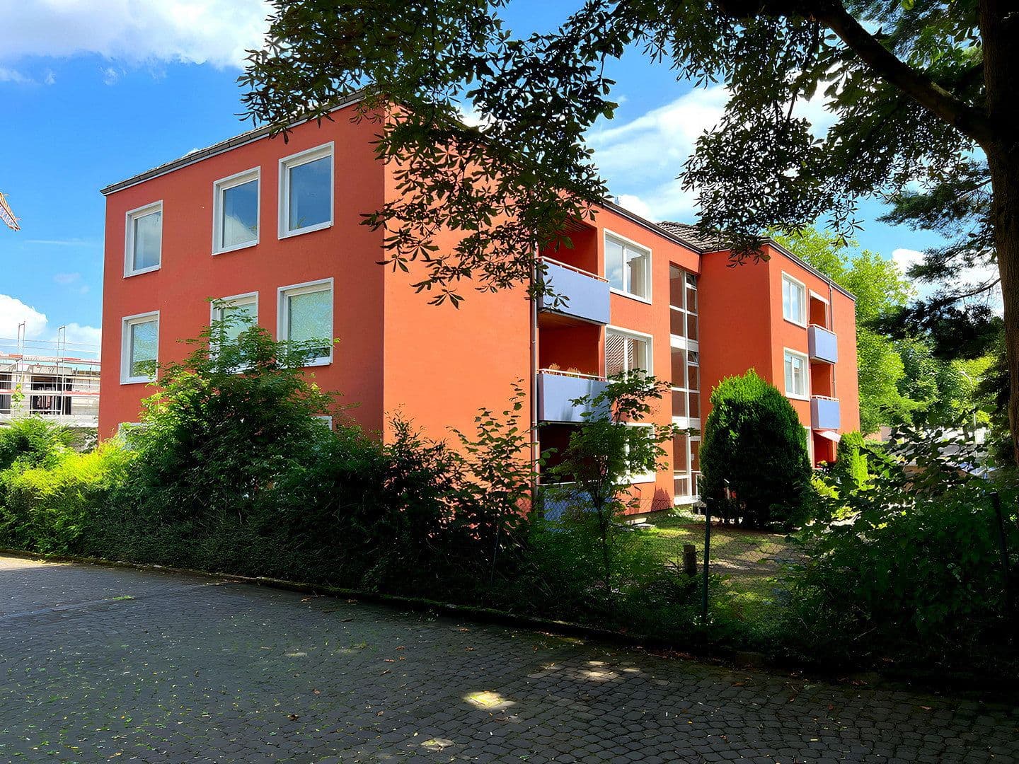 Prenájom bytu 3-izbový 100 m², Theodor- Heuss- Str. 13- 15, Paderborn, Severné Porýnie - Westfálsko Prenájom bytu 3-izbový 100 m², Theodor- Heuss- Str. 13- 15, Paderborn, Severné Porýnie - Westfálsko
