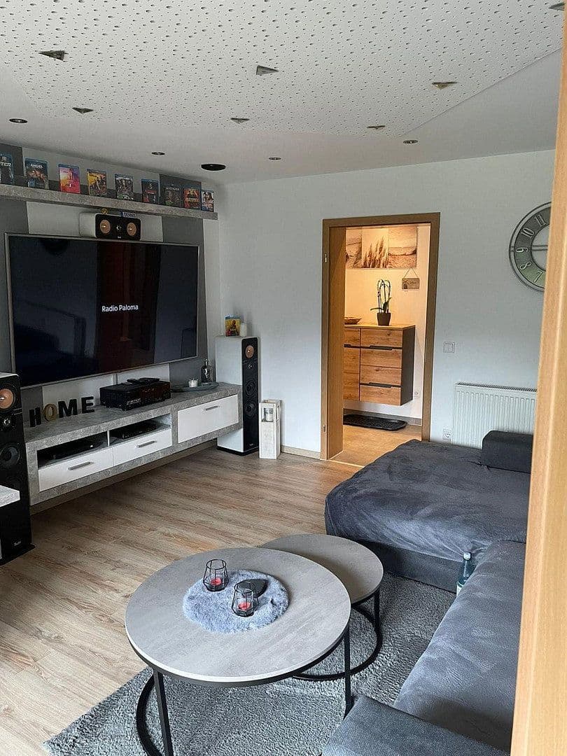 Prenájom bytu 3-izbový 67 m², Edingkweg 18, Dortmund, Severné Porýnie - Westfálsko Prenájom bytu 3-izbový 67 m², Edingkweg 18, Dortmund, Severné Porýnie - Westfálsko
