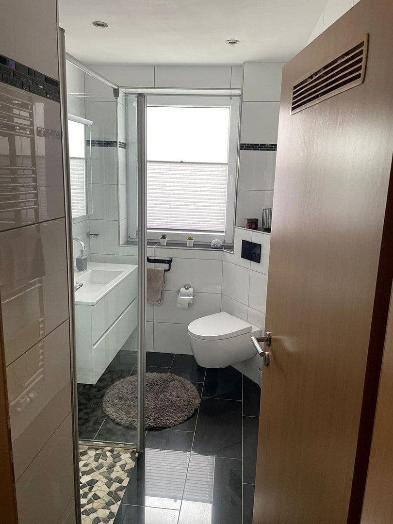 Prenájom bytu 3-izbový 67 m², Edingkweg 18, Dortmund, Severné Porýnie - Westfálsko Prenájom bytu 3-izbový 67 m², Edingkweg 18, Dortmund, Severné Porýnie - Westfálsko