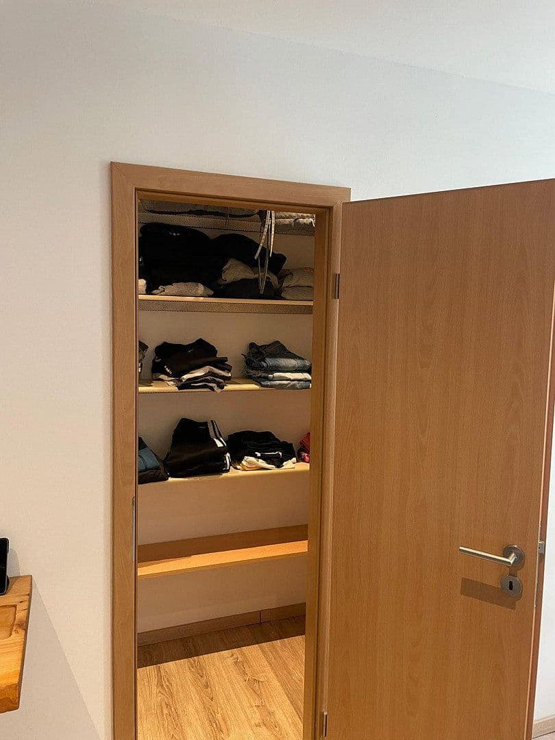 Prenájom bytu 3-izbový 67 m², Edingkweg 18, Dortmund, Severné Porýnie - Westfálsko Prenájom bytu 3-izbový 67 m², Edingkweg 18, Dortmund, Severné Porýnie - Westfálsko