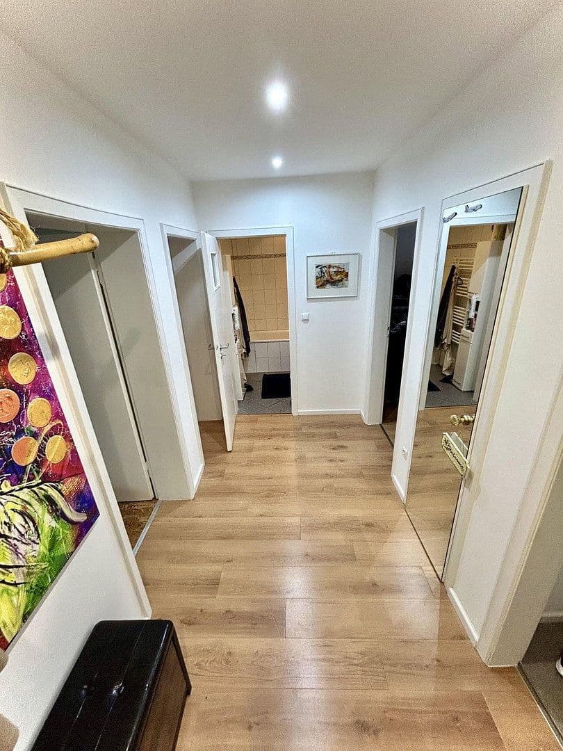 Predaj bytu 3-izbový 73 m², Bremen, Brémy Predaj bytu 3-izbový 73 m², Bremen, Brémy