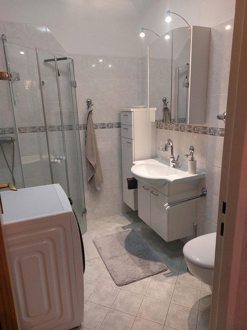 Predaj bytu 2-izbový 67 m², Reginhardstr. 110, Berlin, Berlín Predaj bytu 2-izbový 67 m², Reginhardstr. 110, Berlin, Berlín