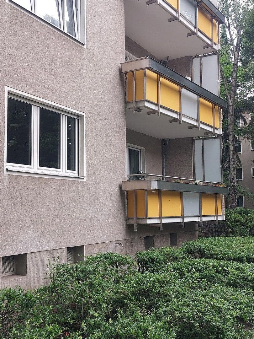 Predaj bytu 2-izbový 67 m², Reginhardstr. 110, Berlin, Berlín Predaj bytu 2-izbový 67 m², Reginhardstr. 110, Berlin, Berlín