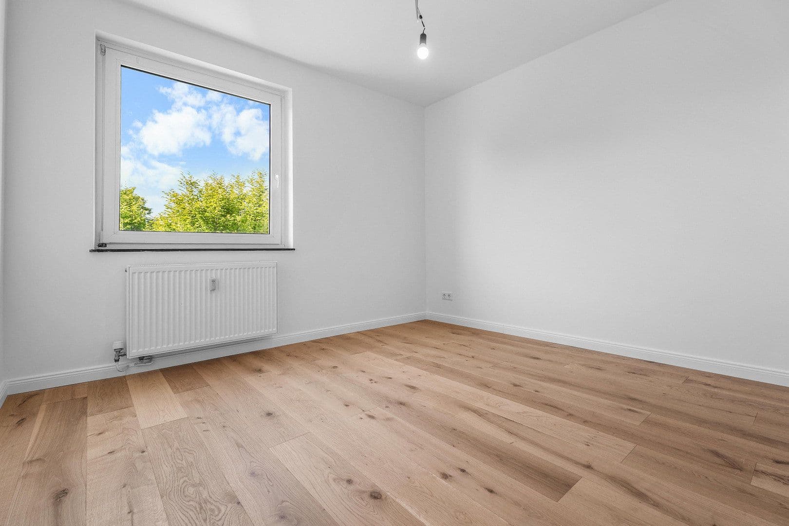 Prenájom bytu 3-izbový 59 m², Bremen, Brémy Prenájom bytu 3-izbový 59 m², Bremen, Brémy