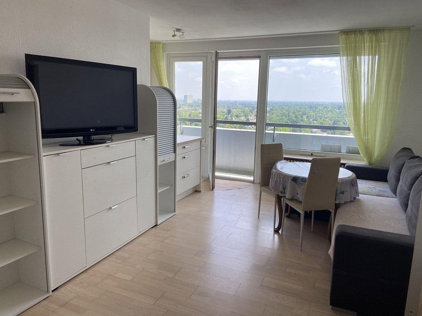 Predaj bytu 1-izbový 36 m², Drygalski Allee 118, München Thalkirchen-Sendling, Bavorsko Predaj bytu 1-izbový 36 m², Drygalski Allee 118, München Thalkirchen-Sendling, Bavorsko