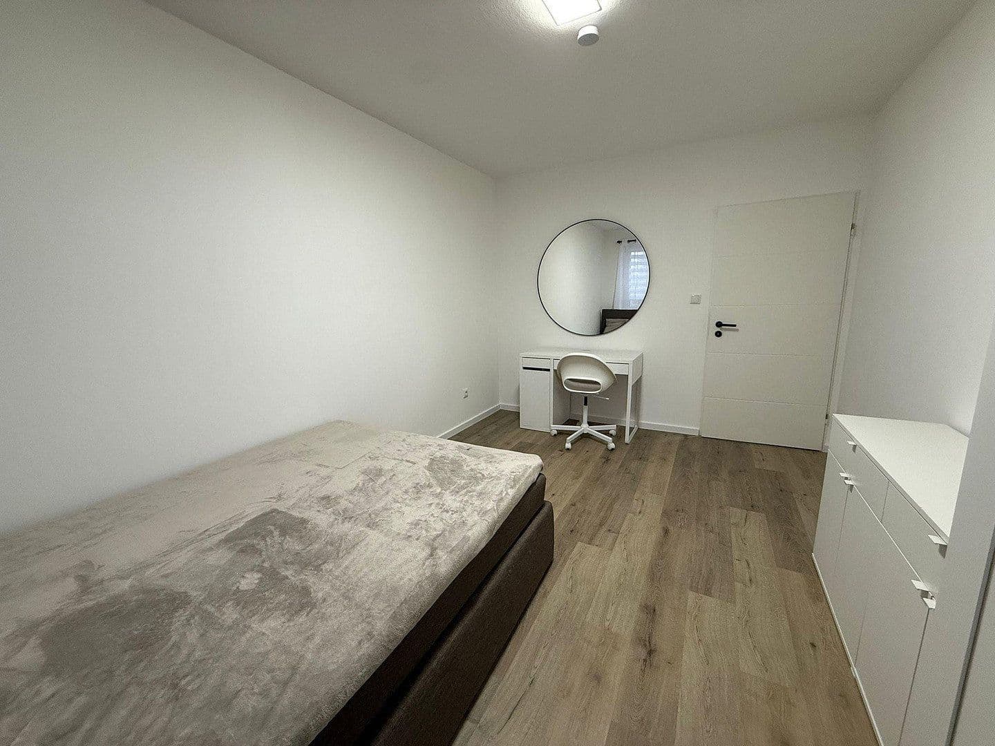 Prenájom bytu 2-izbový 49 m², Gerhart - Hauptmann - Straße 11, Erlangen, Bavorsko Prenájom bytu 2-izbový 49 m², Gerhart - Hauptmann - Straße 11, Erlangen, Bavorsko