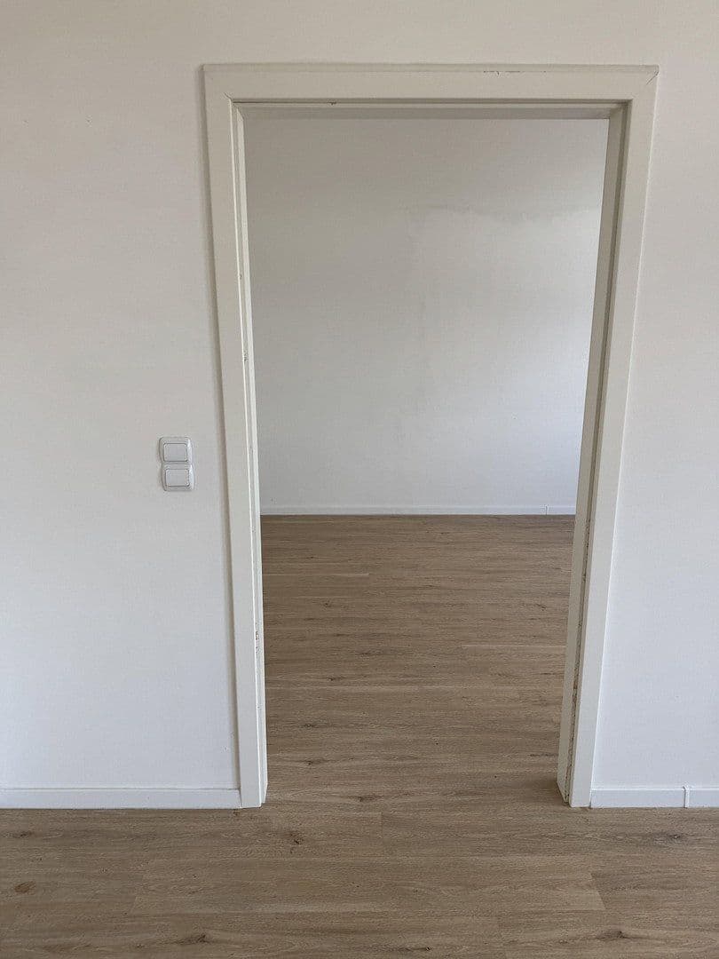 Prenájom bytu 3-izbový 88 m², Bergen, Dolné Sasko Prenájom bytu 3-izbový 88 m², Bergen, Dolné Sasko