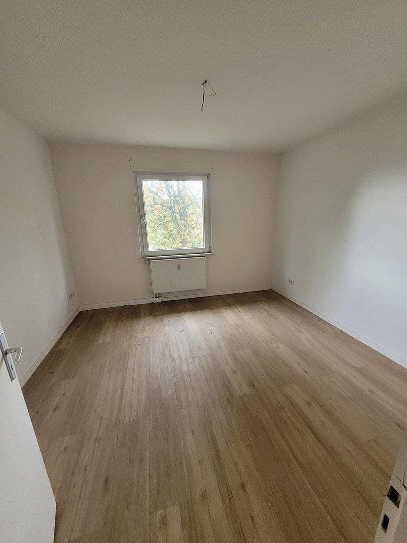 Prenájom bytu 3-izbový 65 m², Am Jungholz 5, Meckenheim, Severné Porýnie - Westfálsko Prenájom bytu 3-izbový 65 m², Am Jungholz 5, Meckenheim, Severné Porýnie - Westfálsko