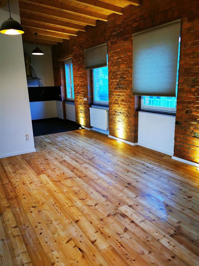 Prenájom domu 98 m², pozemek 150 m², Offenbach, Hesensko Prenájom domu 98 m², pozemek 150 m², Offenbach, Hesensko