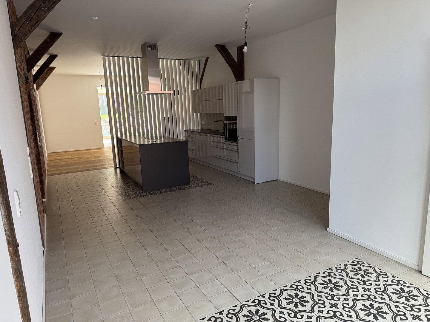 Prenájom bytu 5-izbový 126 m², Eutin, Šlezvicko-Holštajnsko Prenájom bytu 5-izbový 126 m², Eutin, Šlezvicko-Holštajnsko