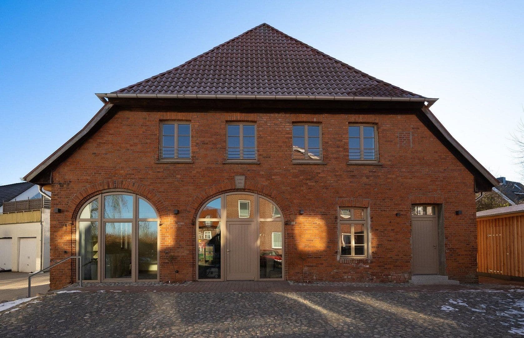 Prenájom bytu 5-izbový 126 m², Eutin, Šlezvicko-Holštajnsko Prenájom bytu 5-izbový 126 m², Eutin, Šlezvicko-Holštajnsko