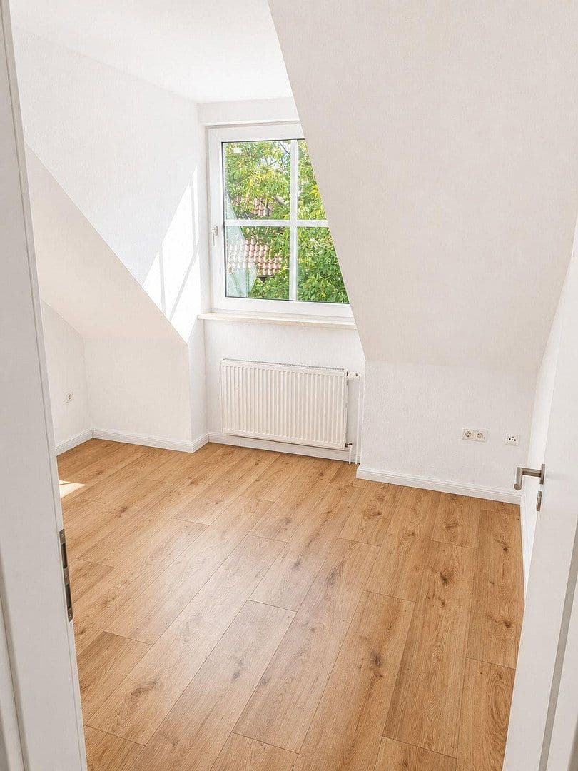 Prenájom bytu 4-izbový 74 m², Grasseler Straße 90, Braunschweig, Dolné Sasko Prenájom bytu 4-izbový 74 m², Grasseler Straße 90, Braunschweig, Dolné Sasko