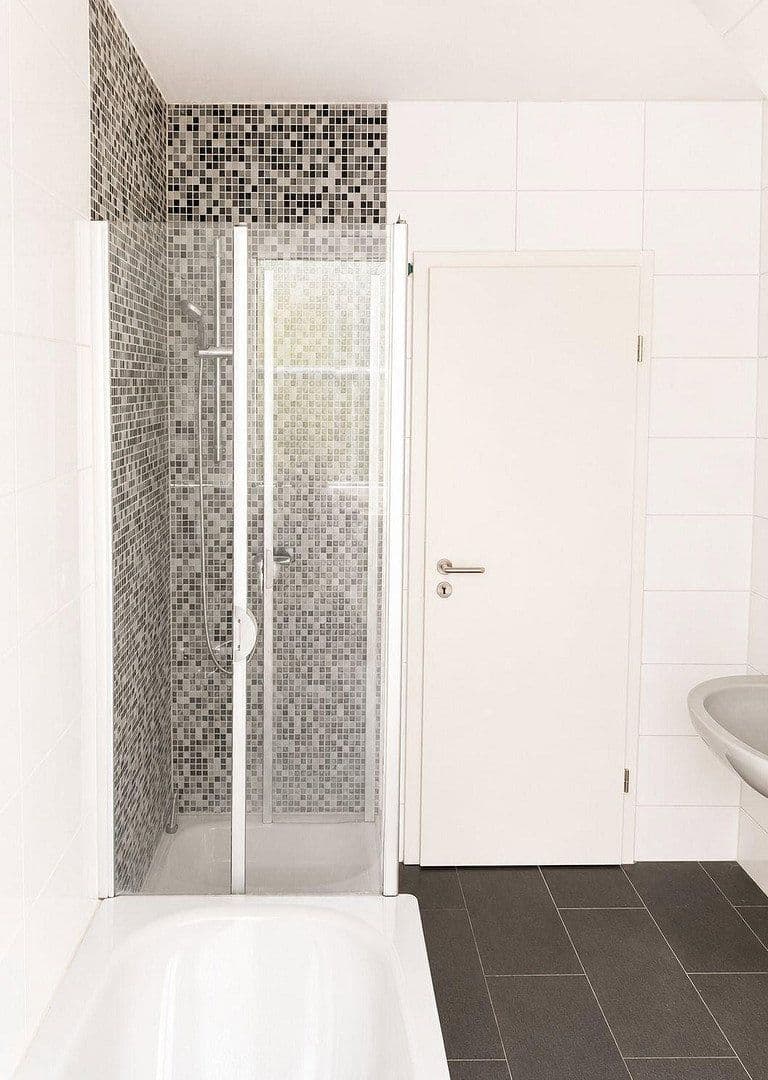 Prenájom bytu 4-izbový 74 m², Grasseler Straße 90, Braunschweig, Dolné Sasko Prenájom bytu 4-izbový 74 m², Grasseler Straße 90, Braunschweig, Dolné Sasko