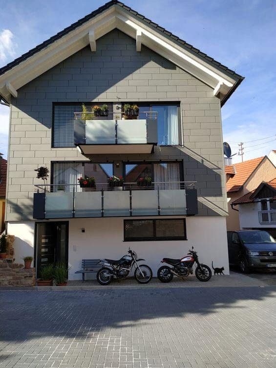 Prenájom domu 100 m², pozemek 180 m², Haupt Str, 24, Külsheim, Bádensko-Wurttembersko Prenájom domu 100 m², pozemek 180 m², Haupt Str, 24, Külsheim, Bádensko-Wurttembersko