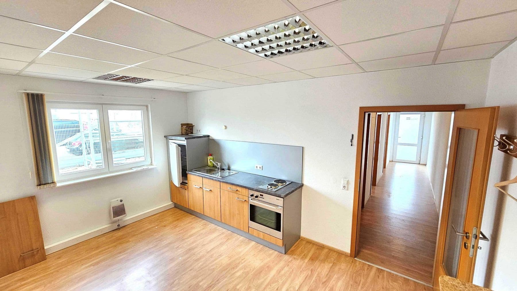 Prenájom nebytového priestoru 1.020 m², Große Isel 9, Neu-Ulm, Bavorsko Prenájom nebytového priestoru 1.020 m², Große Isel 9, Neu-Ulm, Bavorsko