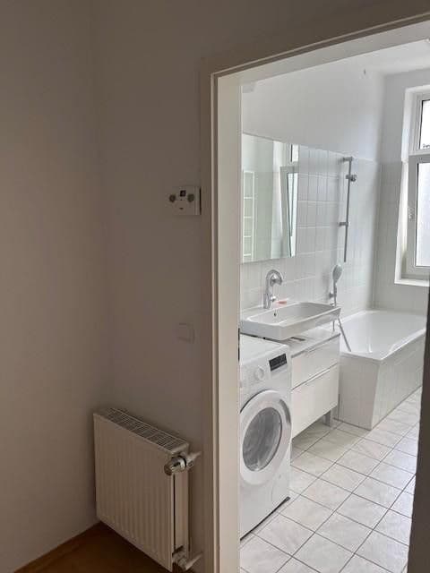Prenájom bytu 2-izbový 52 m², Eichstraße 21, Hannover, Dolné Sasko Prenájom bytu 2-izbový 52 m², Eichstraße 21, Hannover, Dolné Sasko