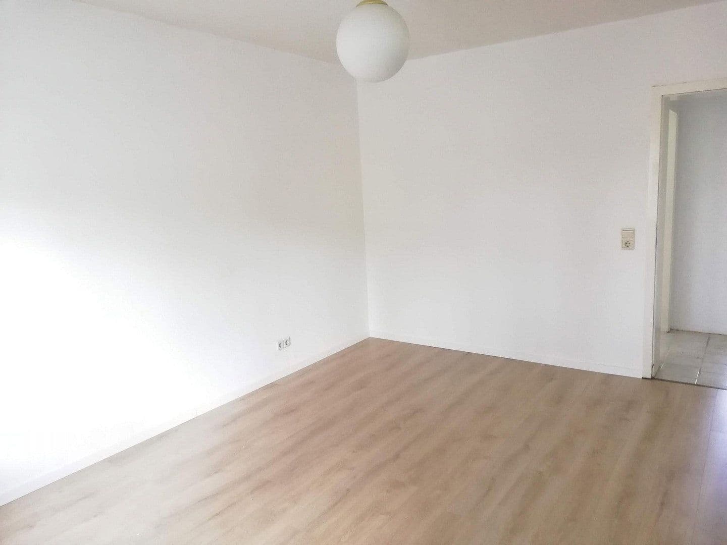 Predaj bytu 3-izbový 68 m², Erkrath, Severné Porýnie - Westfálsko Predaj bytu 3-izbový 68 m², Erkrath, Severné Porýnie - Westfálsko