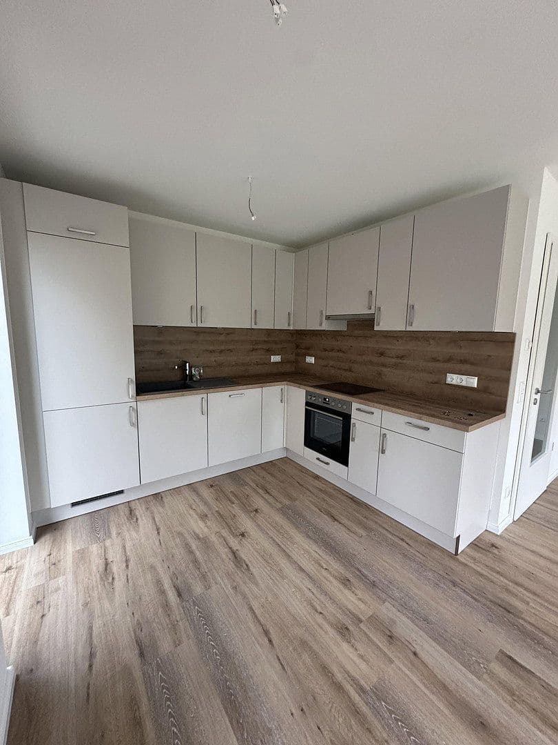 Prenájom bytu 4-izbový 112 m², Segeberger Str. 57, Neumünster, Šlezvicko-Holštajnsko Prenájom bytu 4-izbový 112 m², Segeberger Str. 57, Neumünster, Šlezvicko-Holštajnsko