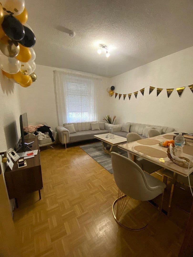 Predaj bytu 3-izbový 69 m², Breitlacher Straße, Frankfurt am Main, Hesensko Predaj bytu 3-izbový 69 m², Breitlacher Straße, Frankfurt am Main, Hesensko