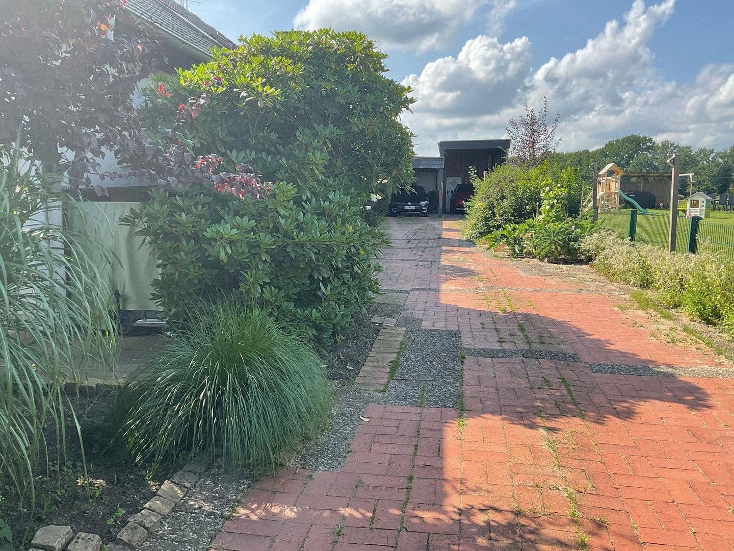 Predaj domu 380 m², pozemek 1.400 m², Bargfeld-Stegen, Šlezvicko-Holštajnsko Predaj domu 380 m², pozemek 1.400 m², Bargfeld-Stegen, Šlezvicko-Holštajnsko