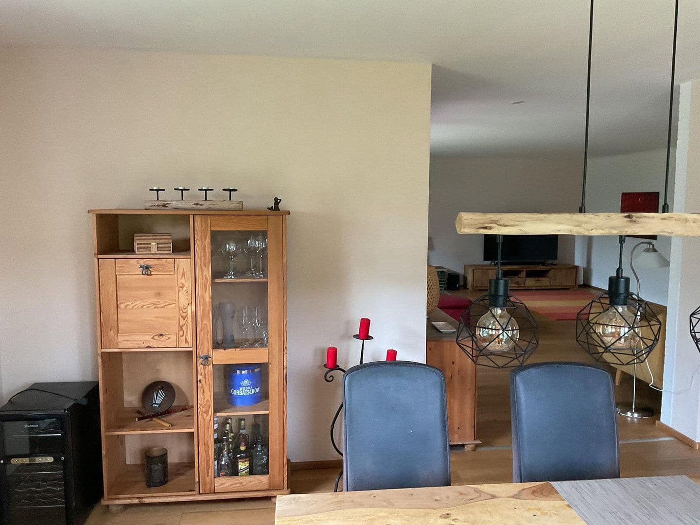 Predaj domu 380 m², pozemek 1.400 m², Bargfeld-Stegen, Šlezvicko-Holštajnsko Predaj domu 380 m², pozemek 1.400 m², Bargfeld-Stegen, Šlezvicko-Holštajnsko