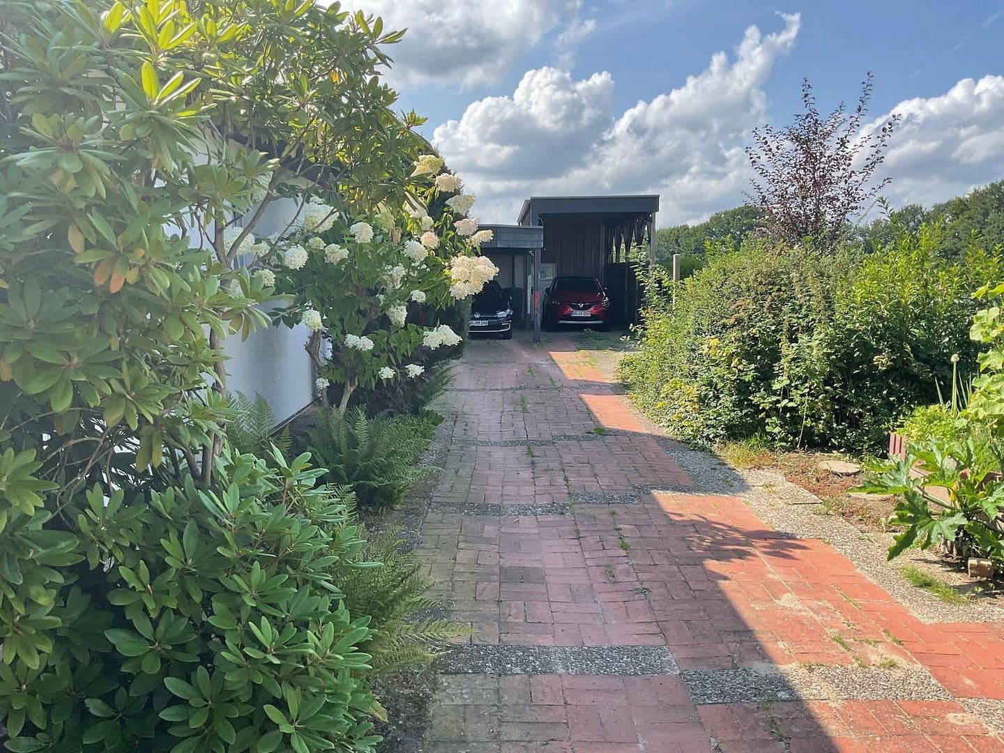 Predaj domu 380 m², pozemek 1.400 m², Bargfeld-Stegen, Šlezvicko-Holštajnsko Predaj domu 380 m², pozemek 1.400 m², Bargfeld-Stegen, Šlezvicko-Holštajnsko