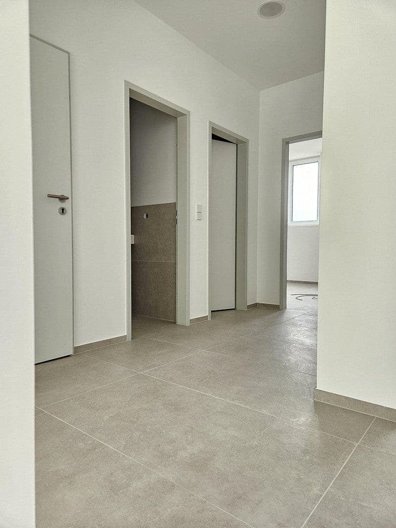 Prenájom kancelárie 230 m², Stuttgart-Wangen, Bádensko-Wurttembersko Prenájom kancelárie 230 m², Stuttgart-Wangen, Bádensko-Wurttembersko