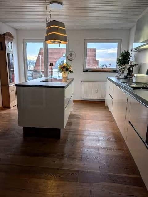Predaj bytu 5-izbový 106 m², Alpenblickstraße 17, Kressbronn am Bodensee, Bádensko-Wurttembersko Predaj bytu 5-izbový 106 m², Alpenblickstraße 17, Kressbronn am Bodensee, Bádensko-Wurttembersko