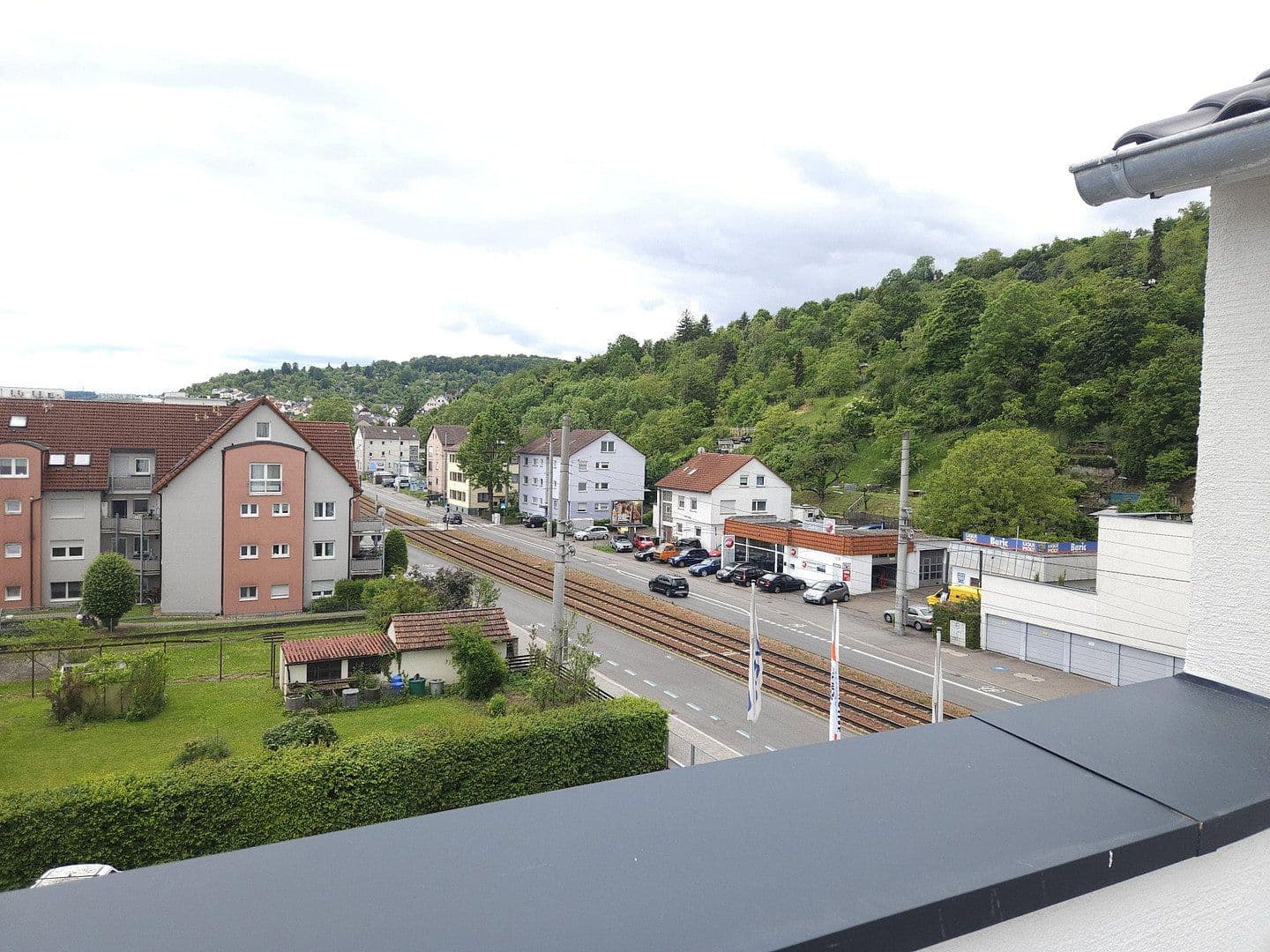 Prenájom bytu 4-izbový 110 m², Stuttgart-Wangen, Bádensko-Wurttembersko Prenájom bytu 4-izbový 110 m², Stuttgart-Wangen, Bádensko-Wurttembersko
