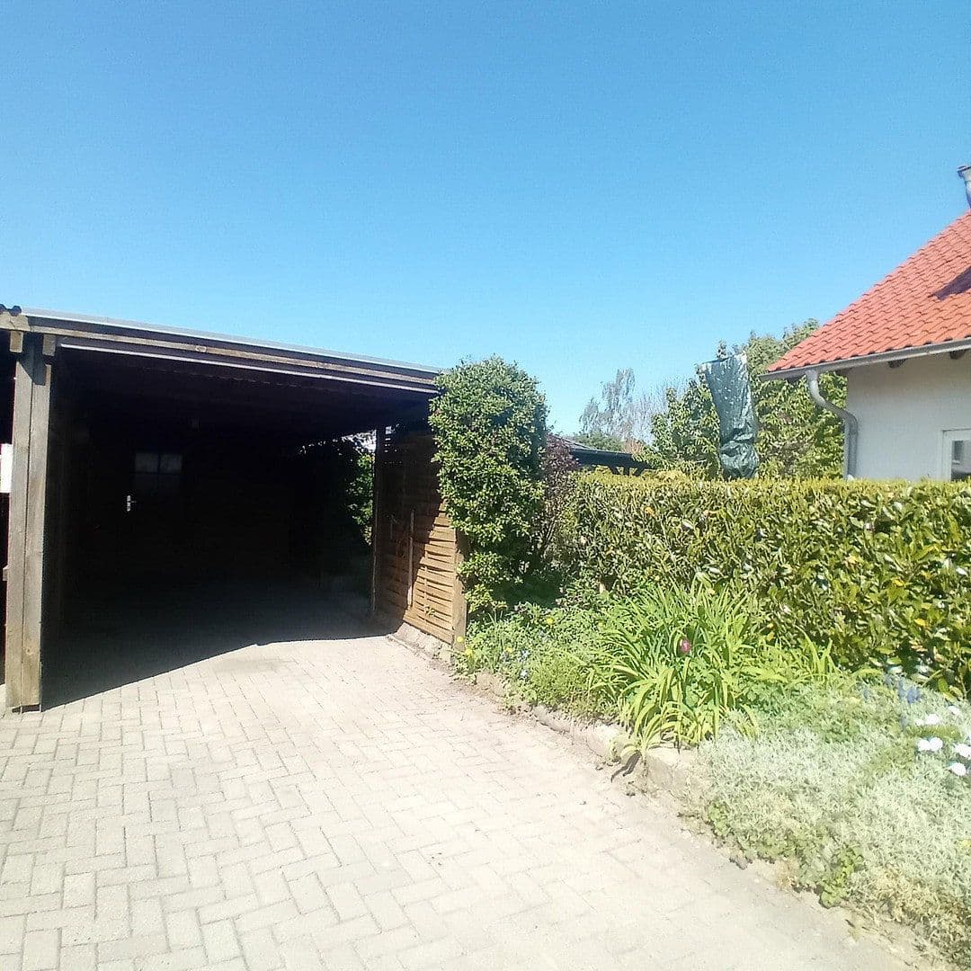 Predaj domu 120 m², pozemek 365 m², Kröpelin, Meklenbursko-Predpomoransko Predaj domu 120 m², pozemek 365 m², Kröpelin, Meklenbursko-Predpomoransko