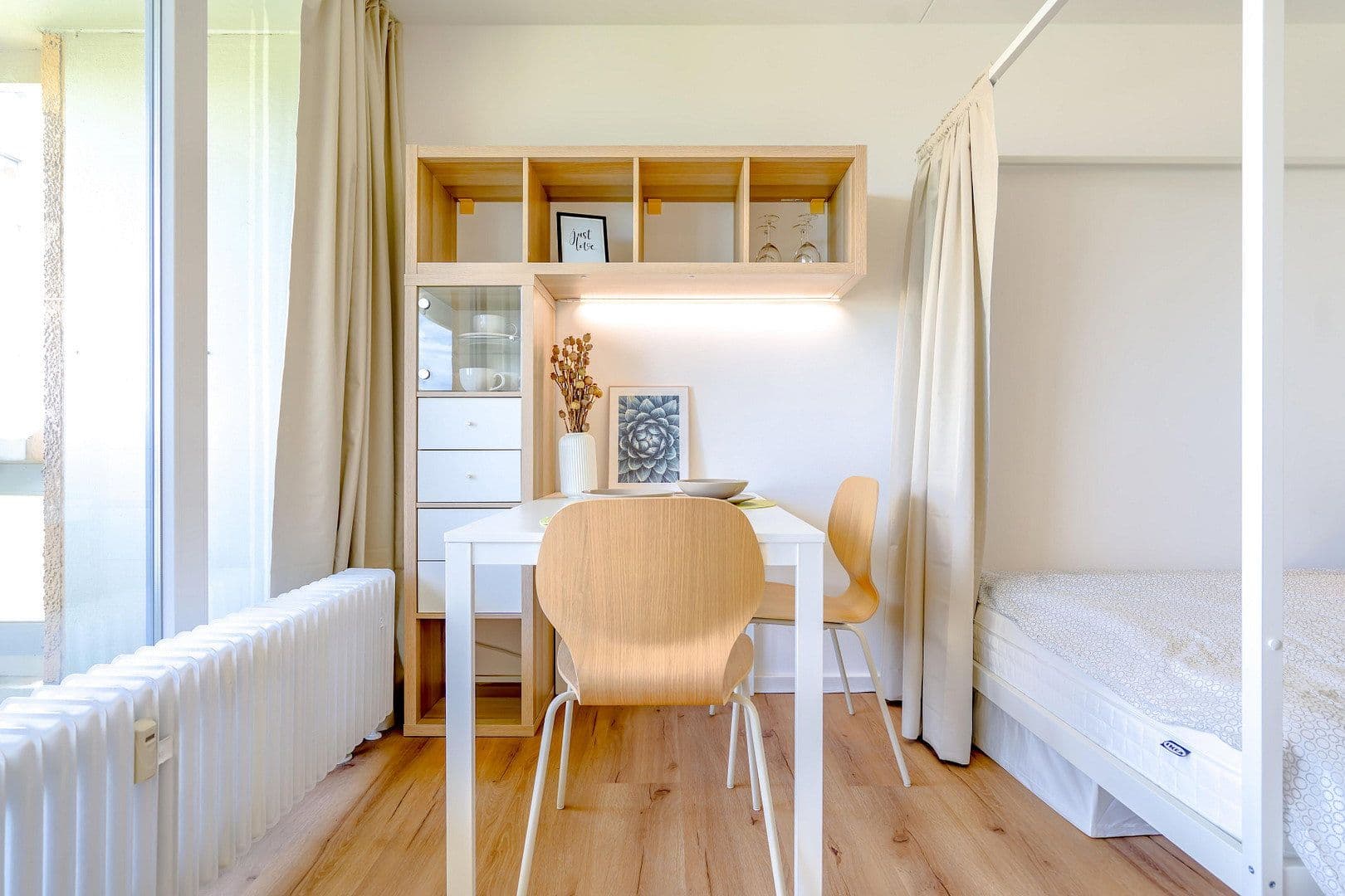Prenájom bytu 1-izbový 34 m², Sigmund-Freud-Straße 105, Frankfurt, Hesensko Prenájom bytu 1-izbový 34 m², Sigmund-Freud-Straße 105, Frankfurt, Hesensko