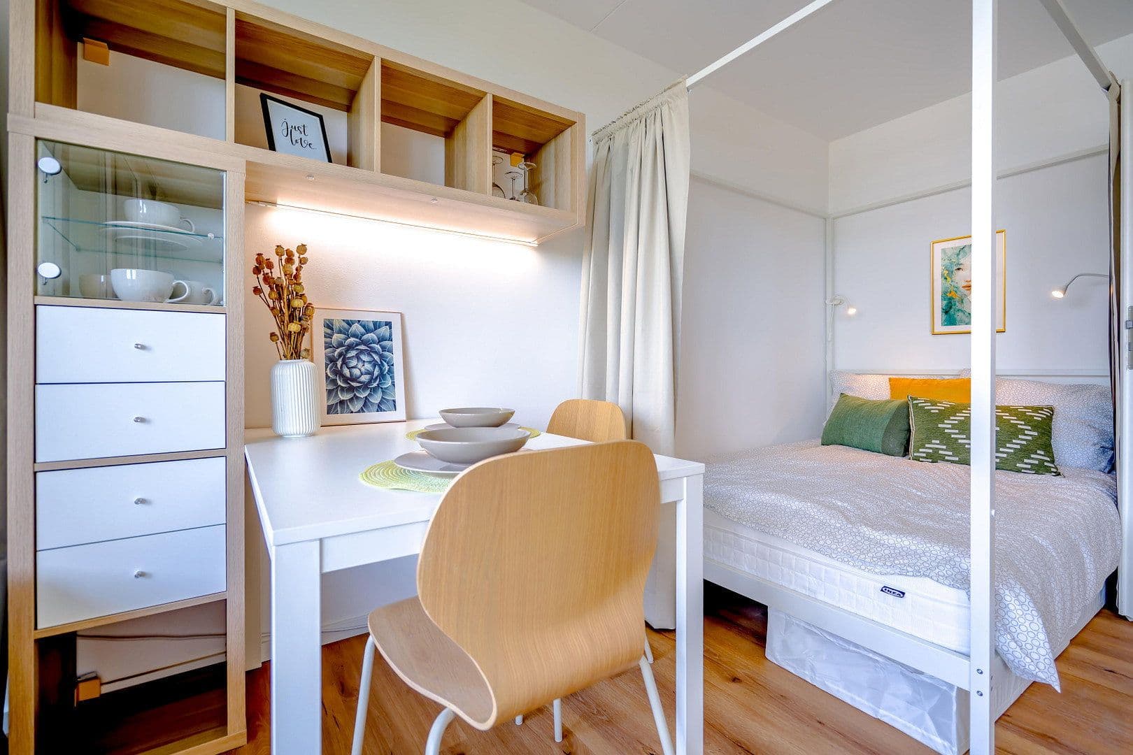 Prenájom bytu 1-izbový 34 m², Sigmund-Freud-Straße 105, Frankfurt, Hesensko Prenájom bytu 1-izbový 34 m², Sigmund-Freud-Straße 105, Frankfurt, Hesensko