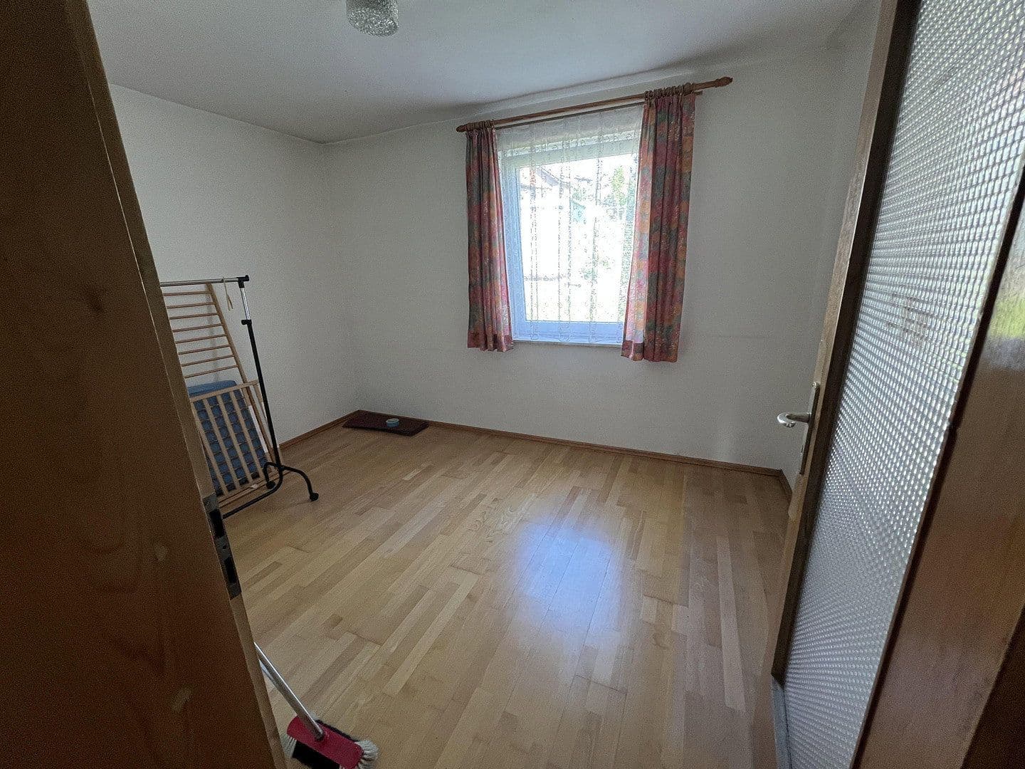Predaj domu 211 m², pozemek 979 m², Durheimerstraße 1, Fürstenzell, Bavorsko Predaj domu 211 m², pozemek 979 m², Durheimerstraße 1, Fürstenzell, Bavorsko