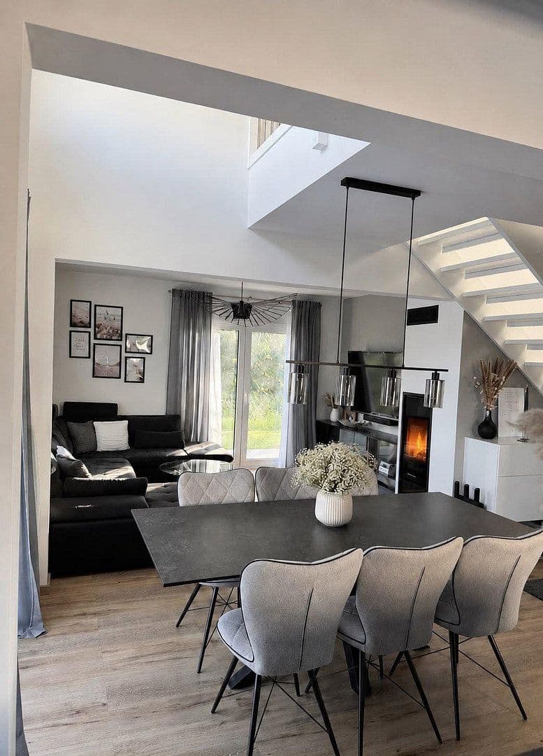Predaj domu 153 m², pozemek 740 m², Gattendorf, Bavorsko Predaj domu 153 m², pozemek 740 m², Gattendorf, Bavorsko