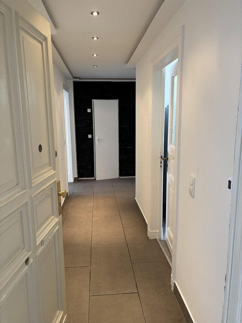 Predaj bytu 2-izbový 78 m², Schlieperstraße 70, Berlin, Berlín Predaj bytu 2-izbový 78 m², Schlieperstraße 70, Berlin, Berlín