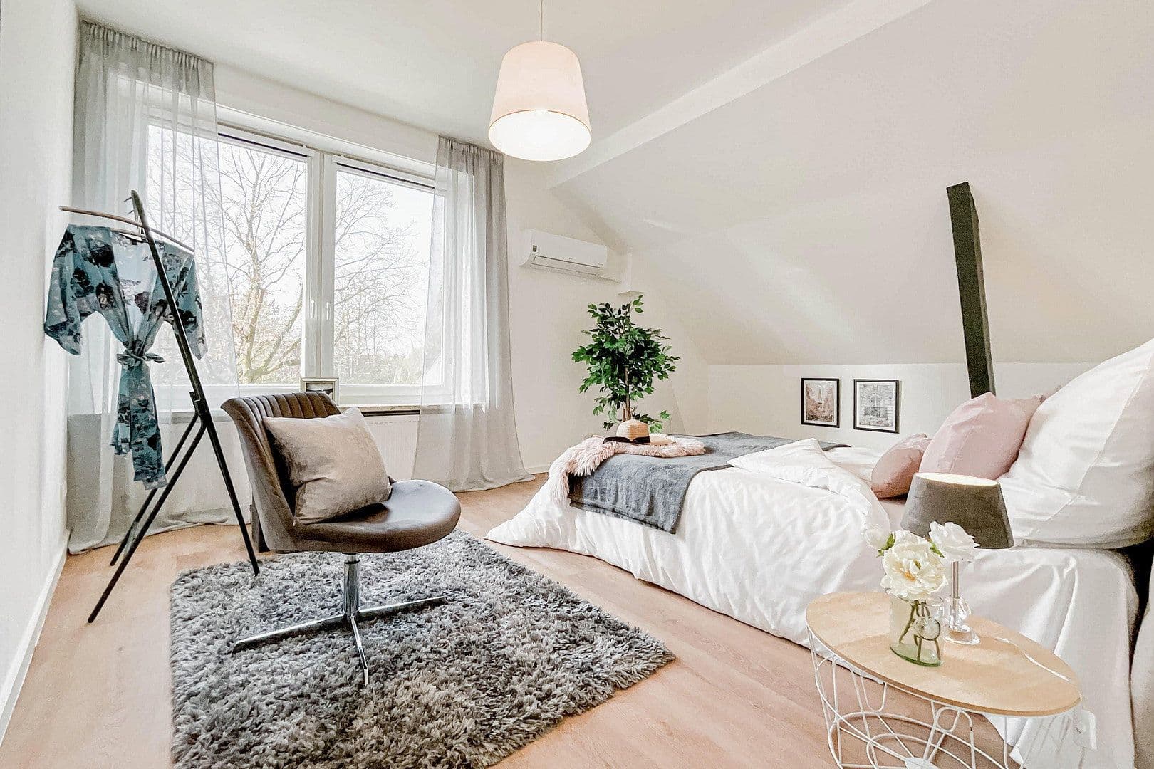 Predaj domu 139 m², pozemek 471 m², Hamburg, Hamburg Predaj domu 139 m², pozemek 471 m², Hamburg, Hamburg