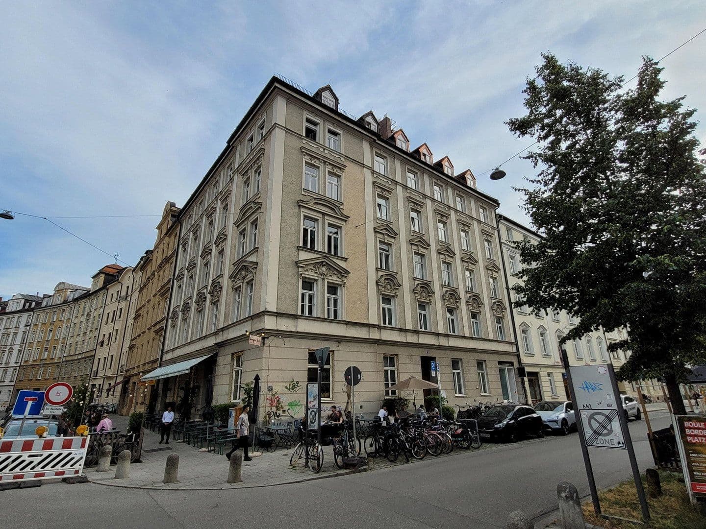 Predaj bytu 4-izbový 163 m², München, Bavorsko Predaj bytu 4-izbový 163 m², München, Bavorsko