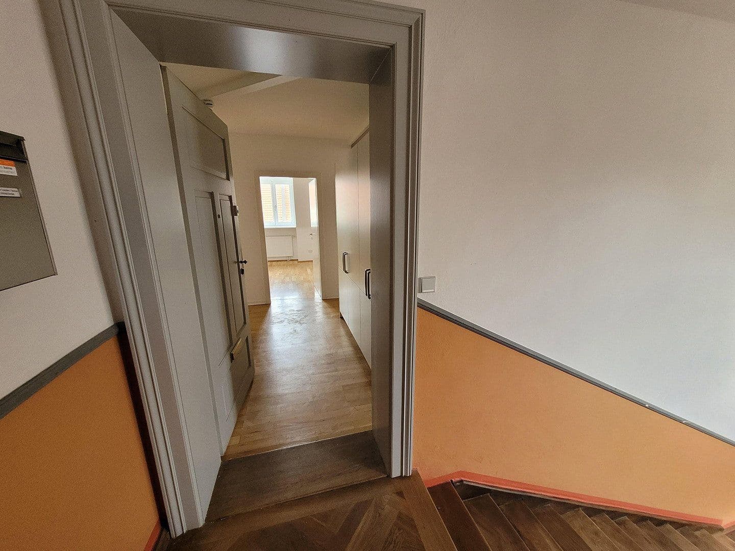 Predaj bytu 4-izbový 163 m², München, Bavorsko Predaj bytu 4-izbový 163 m², München, Bavorsko