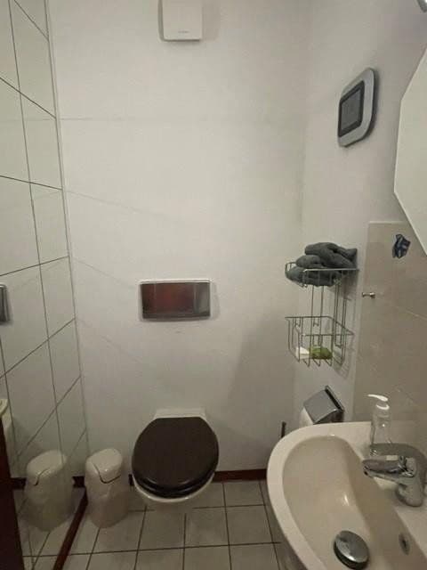 Predaj domu 128 m², pozemek 193 m², Weinheim, Bádensko-Wurttembersko Predaj domu 128 m², pozemek 193 m², Weinheim, Bádensko-Wurttembersko