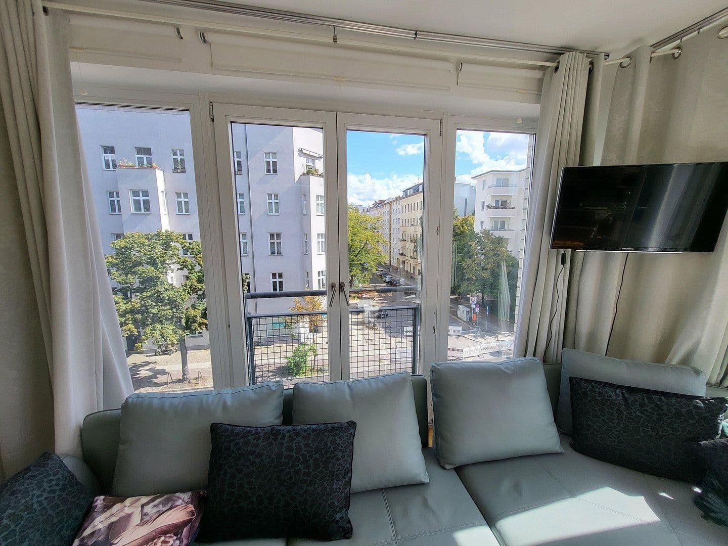 Predaj bytu 2-izbový 63 m², Berlin, Berlín Predaj bytu 2-izbový 63 m², Berlin, Berlín